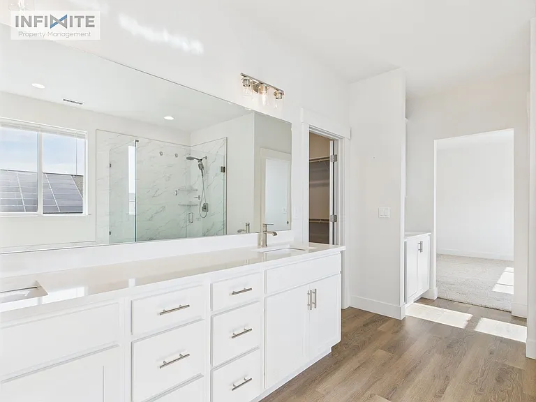 1611 Wyatt Earp Ct — Photo 4