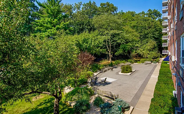 Sold by Corcoran | media 22