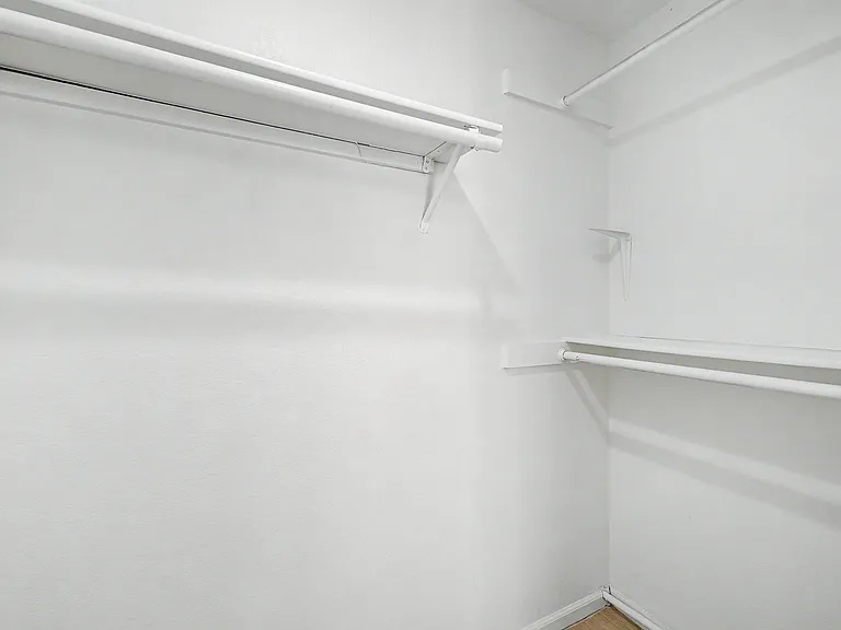 17035 E Cascade Dr — Photo 24