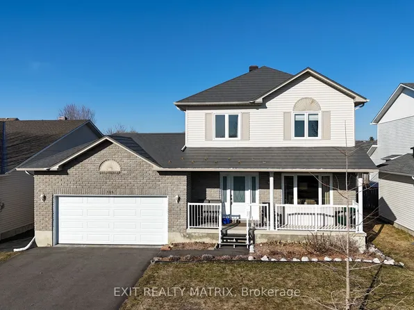 106 Lachaine St, Russell, ON K0A 1W0