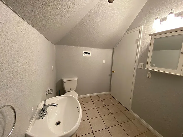 2830 San Gabriel Street — Photo 23