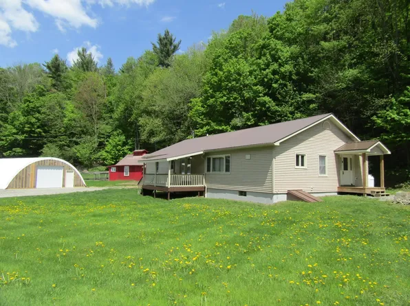 2684 Main Street North, Bakersfield, VT 05441