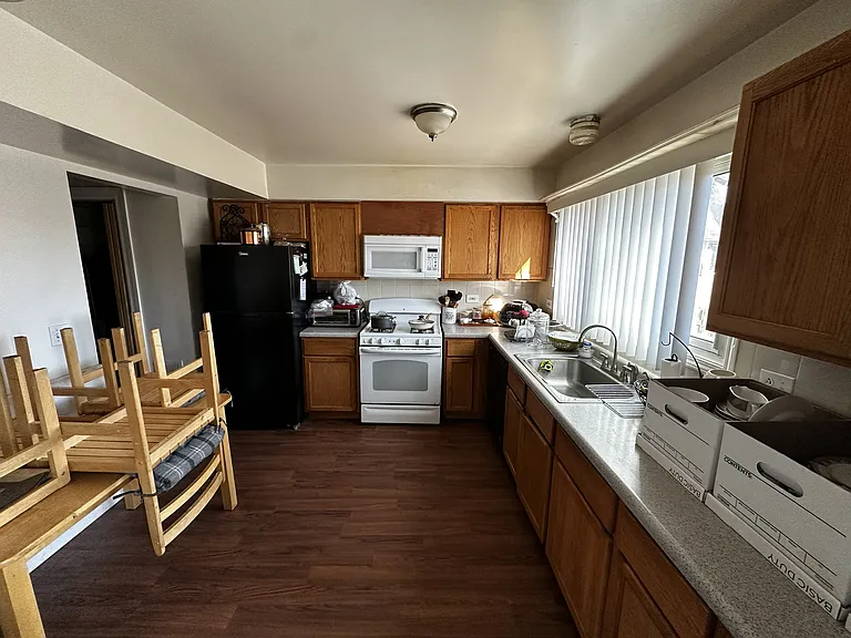 2199 London Dr — Photo 11