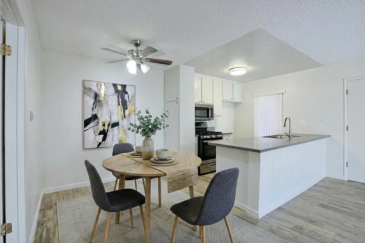 2839 S Fairview St, #F Santa Ana CA 92704 - 1 — Photo 3