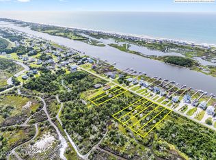 244 Waterway Dr, Sneads Ferry, NC 28460