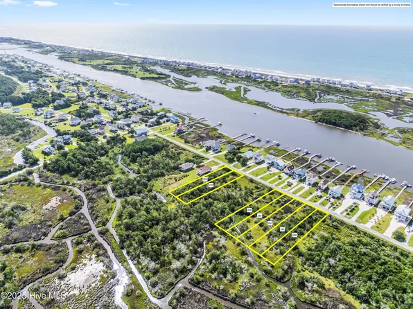 246 Waterway Drive, Sneads Ferry, NC 28460