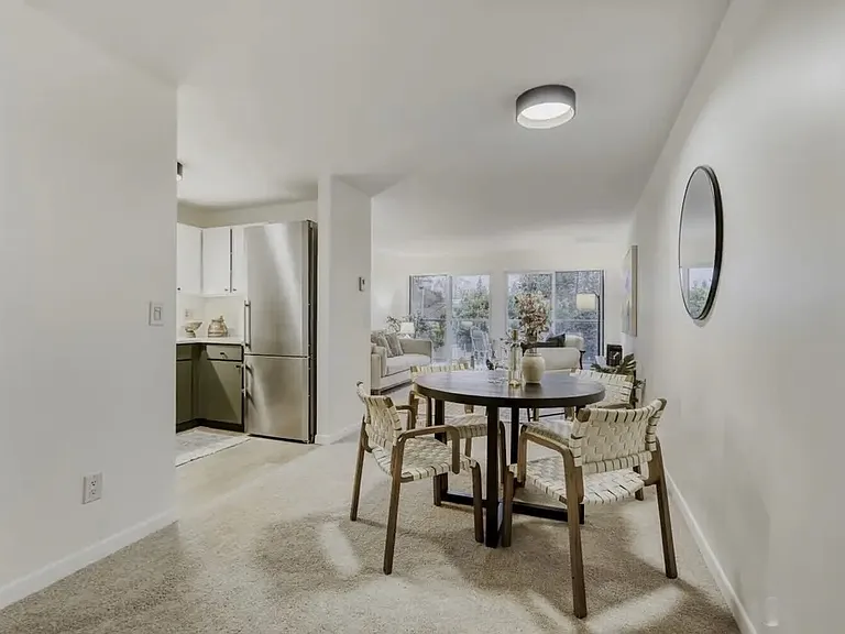 2501 Canterbury Ln E #215 — Photo 12