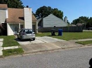 244 Thalia Trace Dr, Virginia Beach, VA 23452