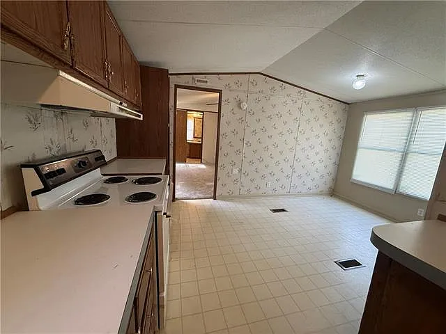 64096 Mangano Rd #121 — Photo 5
