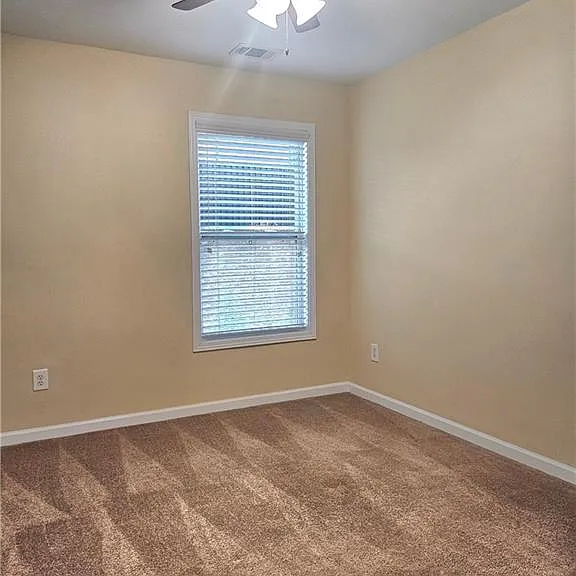 2712 Beynon Ln — Photo 17