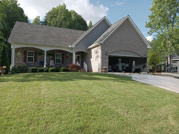 339 Shadows Lawn Dr