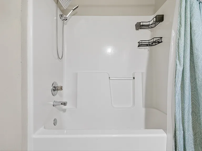 116 Mill St #A — Photo 22