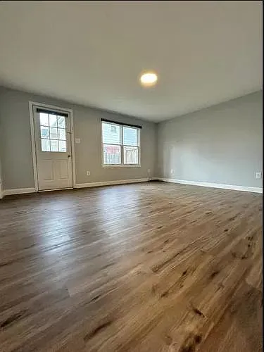 331 Calvert St #321 — Photo 6
