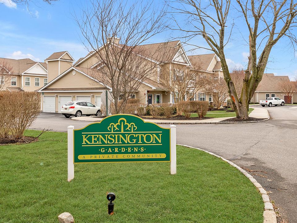 1st image of 301 Lennox Dr #301