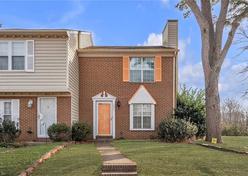 1st image of 943 Still Harbor Cir
