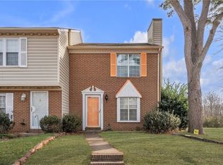 943 Still Harbor Cir, Chesapeake, VA 23320