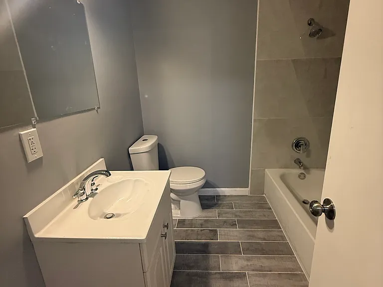 28 Walnut Ln #A — Photo 6