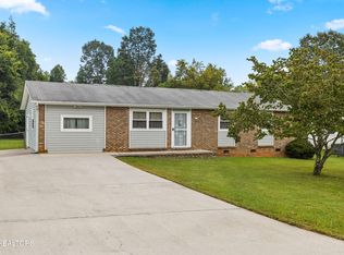 7704 Wendy Ln, Powell, TN 37849