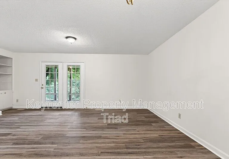 1223 Watermark Ct — Photo 6
