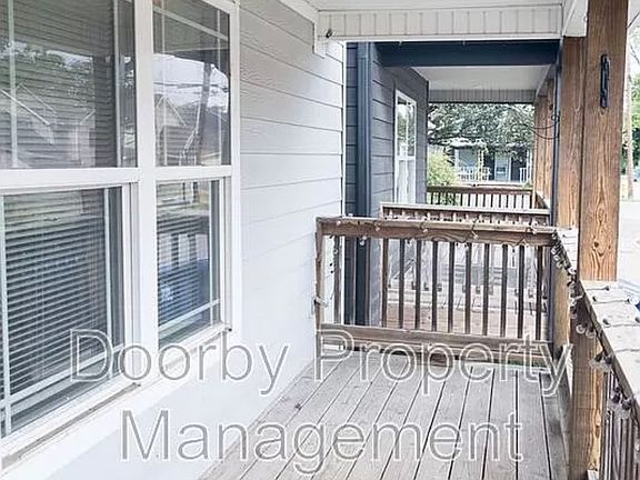 2nd image of 1044 Flynn St
