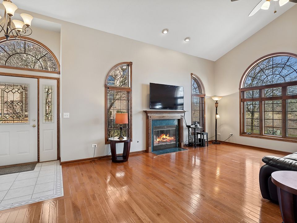 5 Long Cove Dr, Lemont, IL 60439 Zillow