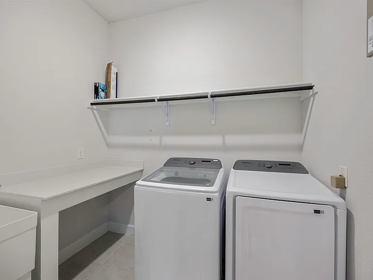 3125 Pedigree Ct — Photo 11