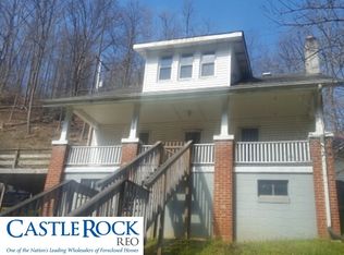 2234 Coeburn Rd, Clintwood, VA 24228