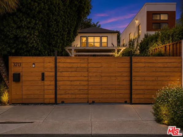 3213 Thatcher Ave, Marina Del Rey, CA 90292