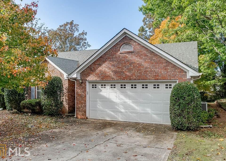1st image of 2814 Sterling Dr #23