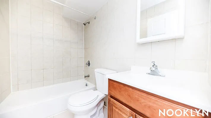 Rented by Nooklyn NYC LLC | media 9