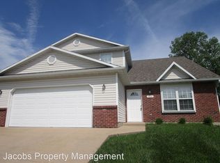 5006 Carrieridge Dr, Columbia, MO 65203