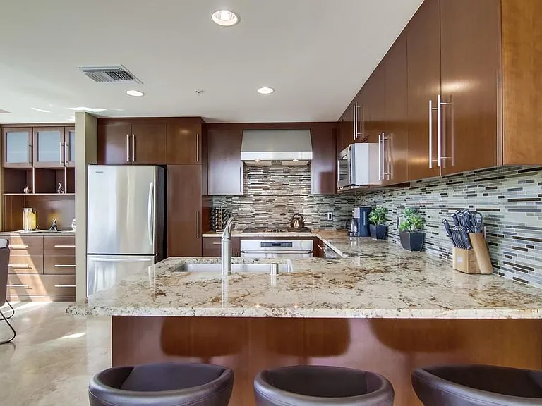 1262 Kettner Blvd #606 — Photo 9