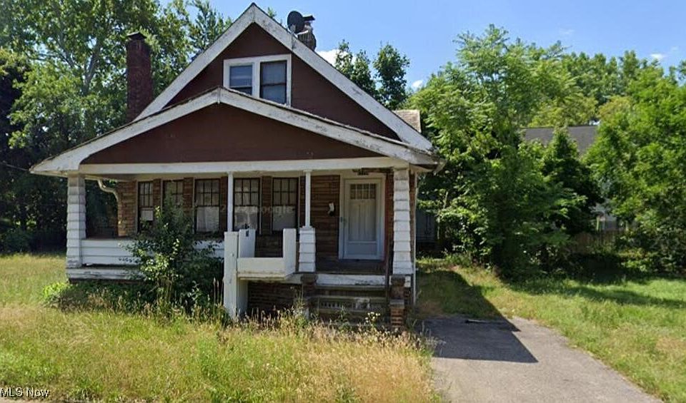 1st image of 11114 Willowmere Ave