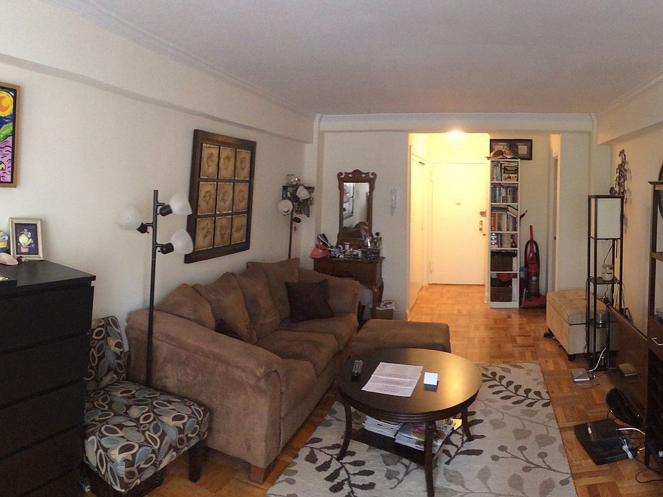 2nd image of 311 E 50th St APT 4J
