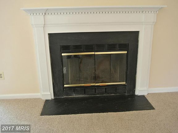 4th image of 762C Cedar Crest Dr