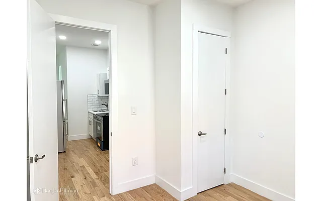 Rented by Douglas Elliman | media 8