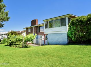 845 Upland Dr, Sunnyside, WA