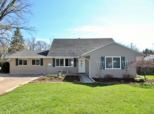 1031 Lones Dr, Perrysburg, OH