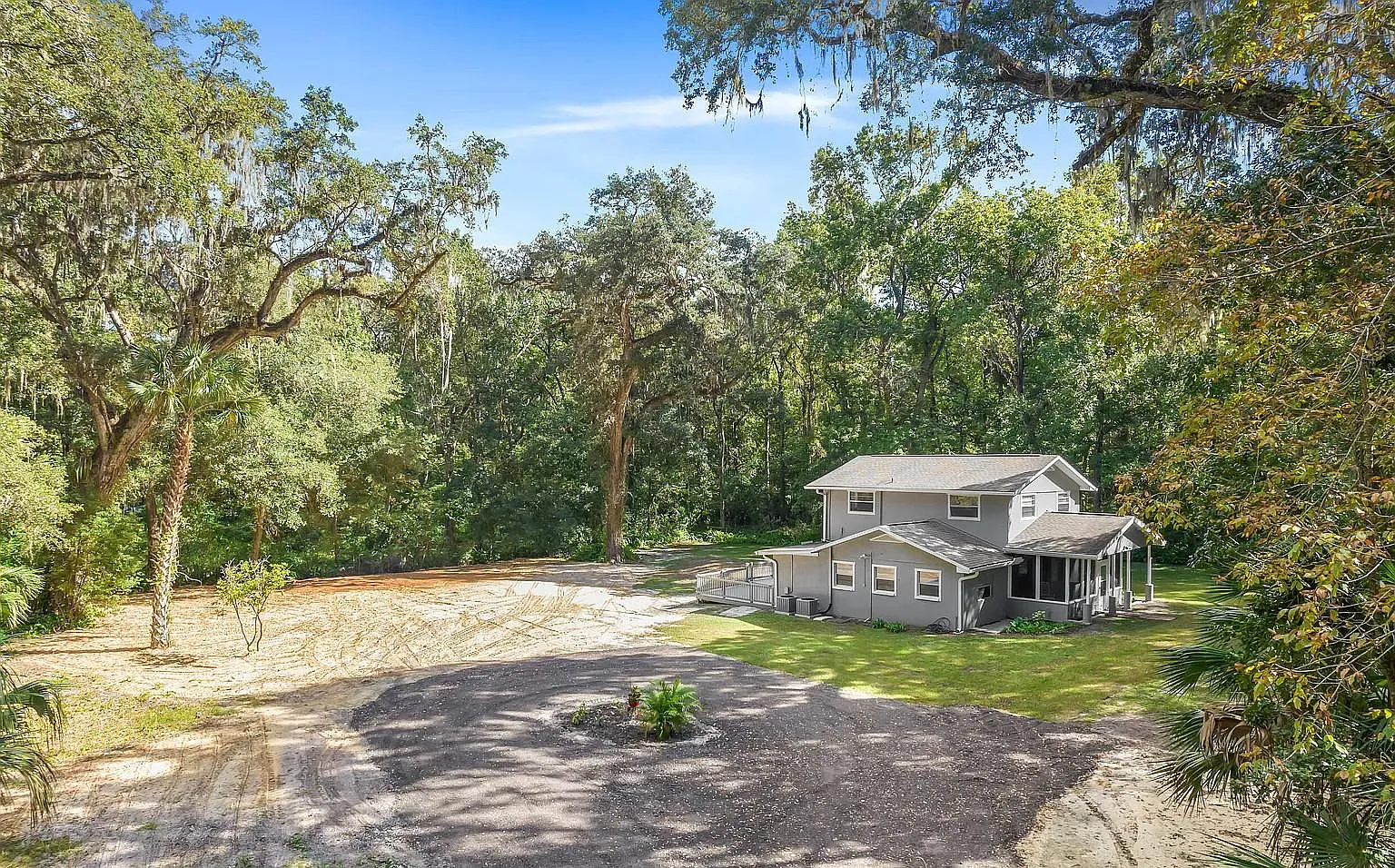 25027 Holden Dr — Photo 1