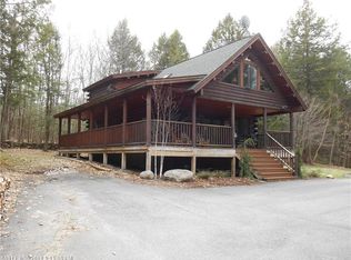 44 Rustic Ln, Gardiner, ME 04345