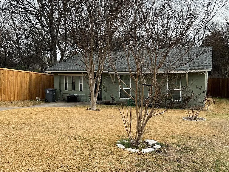 10353 Baronne Cir — Photo 3