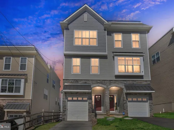 354 Cinnaminson St, Philadelphia, PA 19128