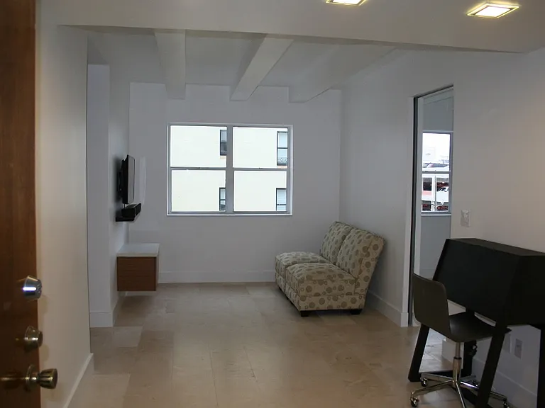 1390 Ocean Dr #402 — Photo 15