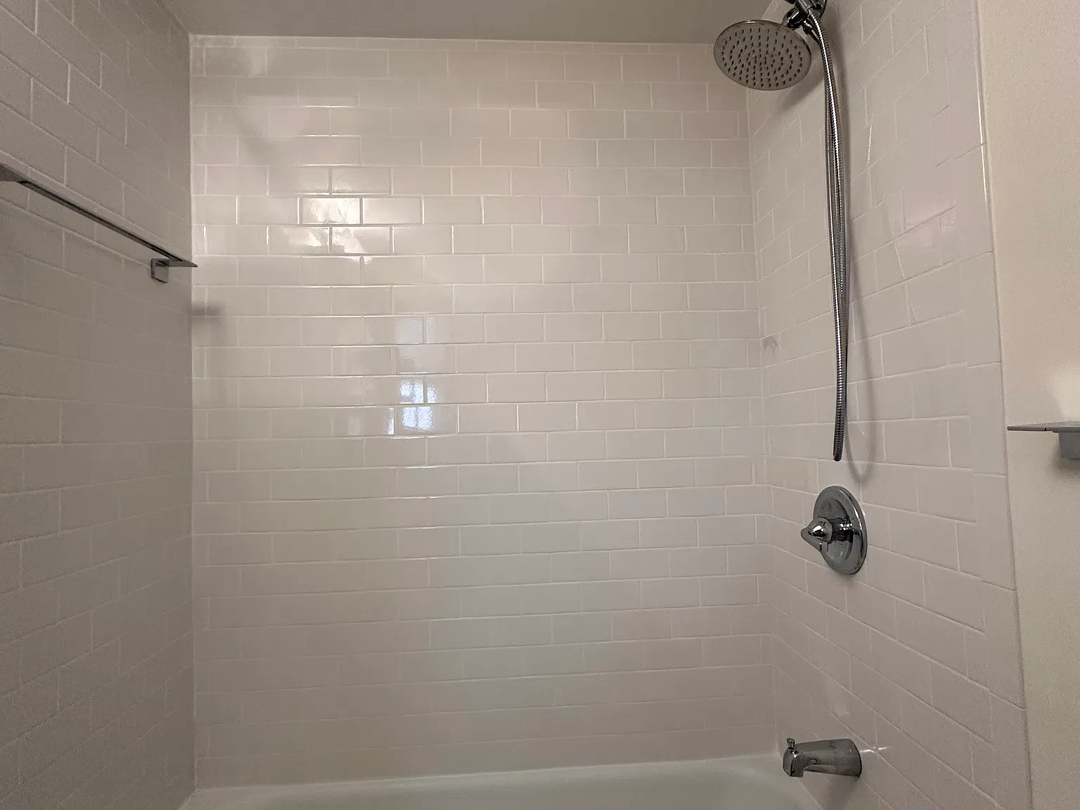 Studio, 374 sqft, $1,700 — Photo 4