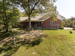 400 Dennis Rd, Lebanon Junction, KY 40150