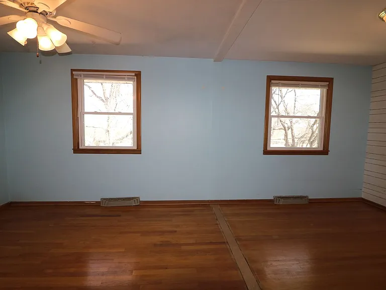 848 Church Ave — Photo 10