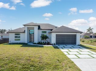 2719 9th St SW, Lehigh Acres, FL 33976