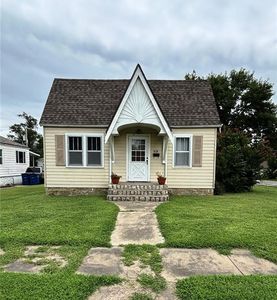 818 S Lafayette Ave, Chanute, KS, 66720