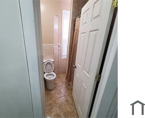 4032 N Fairhill St — Photo 11