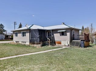 209 S 3rd Ave, Warner, AB T0K2L0